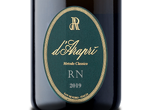 L’etichetta dello spumante RN di D’Arapri