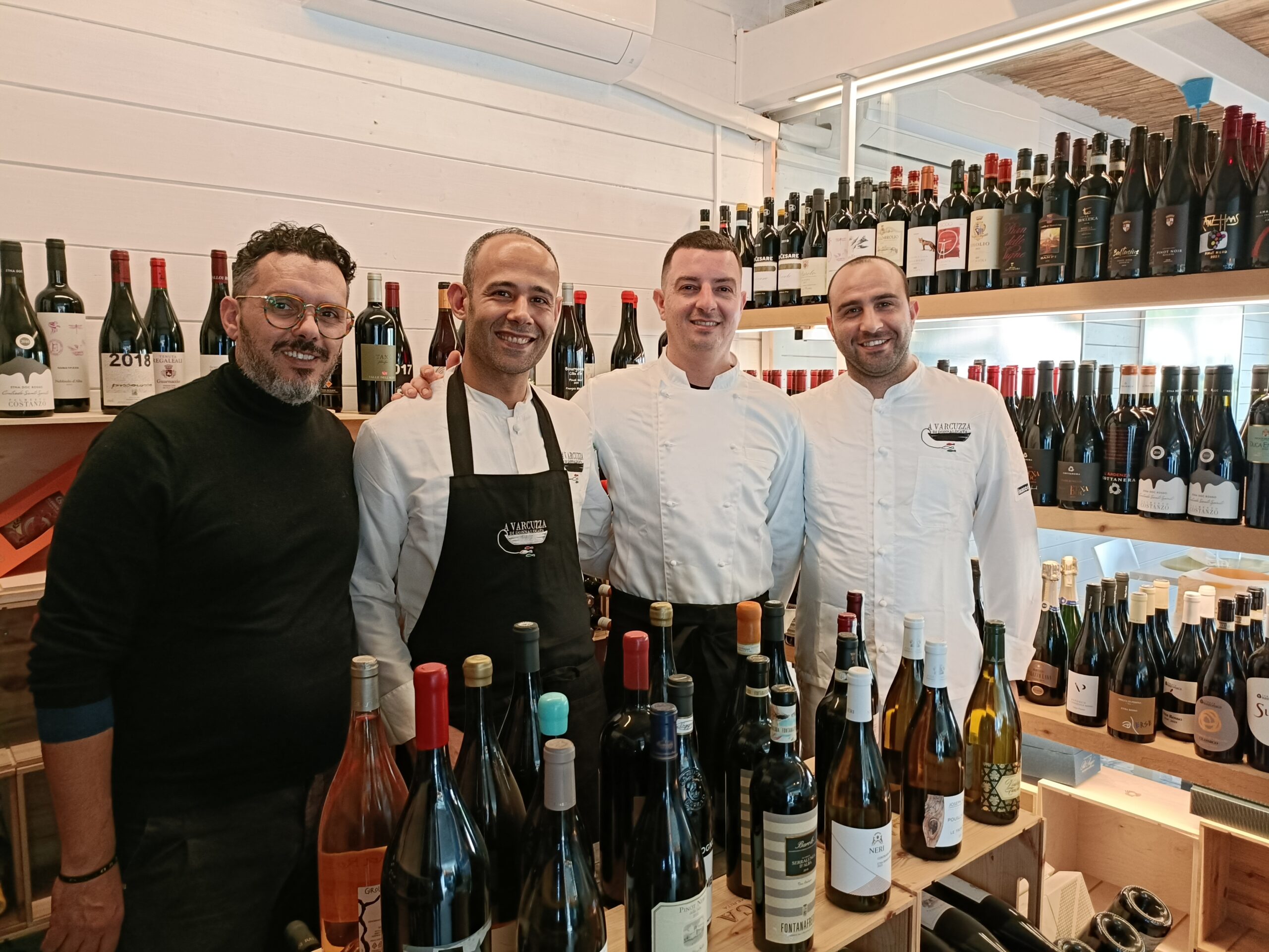 In foto da sinistra verso destra: Giorgio e Bartolomeo Drago Bartolomeo Drago, Giuseppe Aprile, Giorgio Drago e Angelo Puzzo